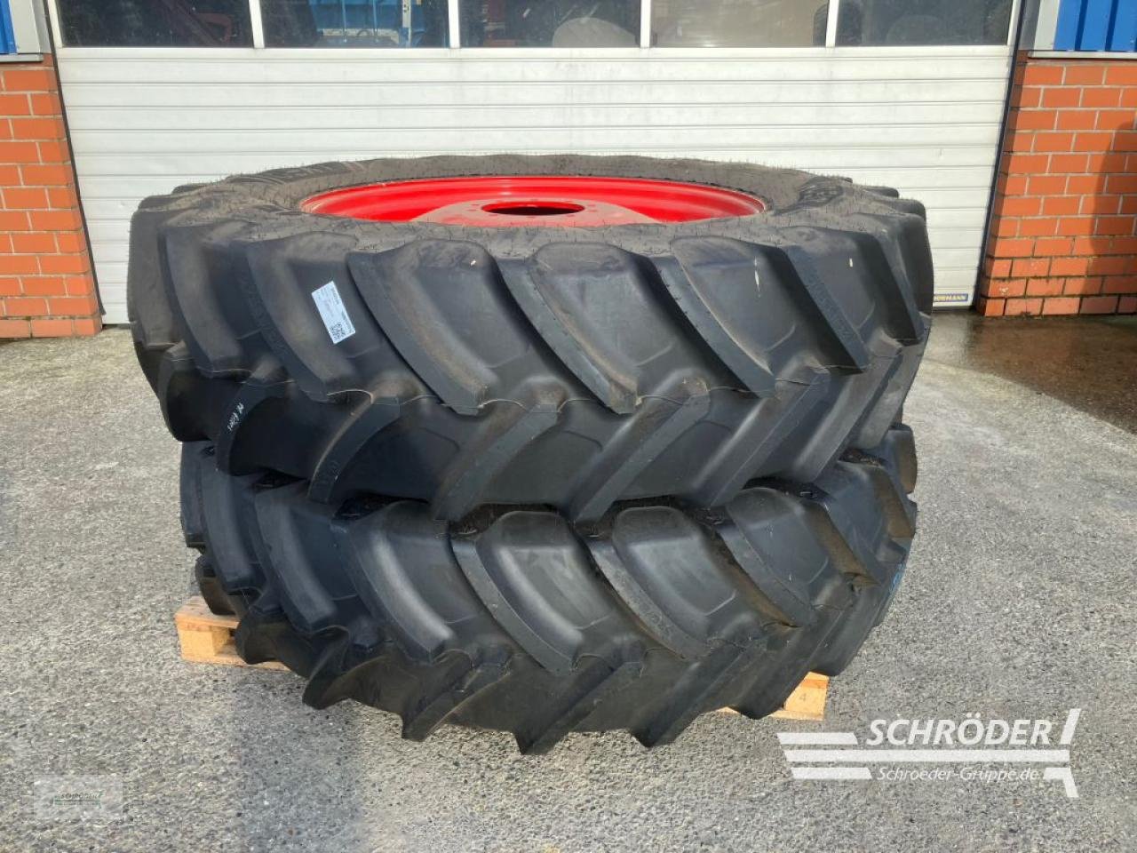 Zwillingsrad des Typs Fendt 2X 460/85R34 + 2X 520/85R46 CEAT | NEU, Gebrauchtmaschine in Twistringen (Bild 4)